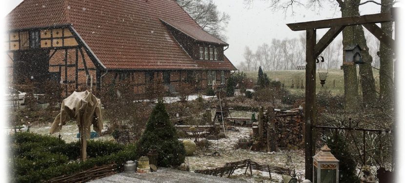 Eiskalter Frühlingsanfang an der Elbe Eiskalter Frühlingsanfang an der Elbe